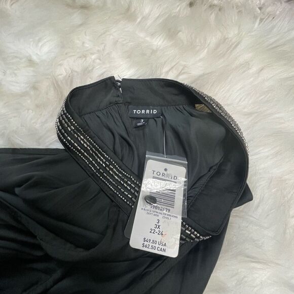 NWT plus Size Torrid Satin black Beaded Halter Top Size 3X - Picture 13 of 13